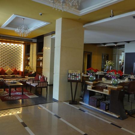 Grand Residency Hotel & Serviced Apartments Mumbai Bagian luar foto