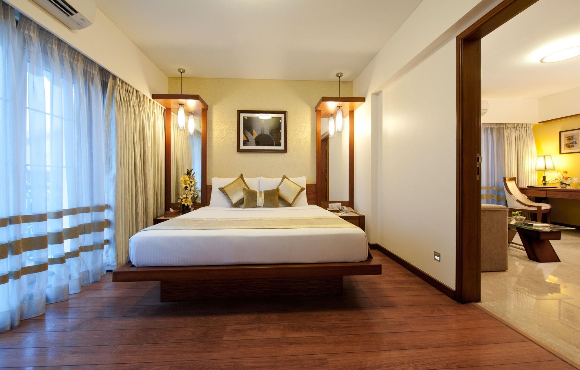 Grand Residency Hotel & Serviced Apartments Mumbai Bagian luar foto