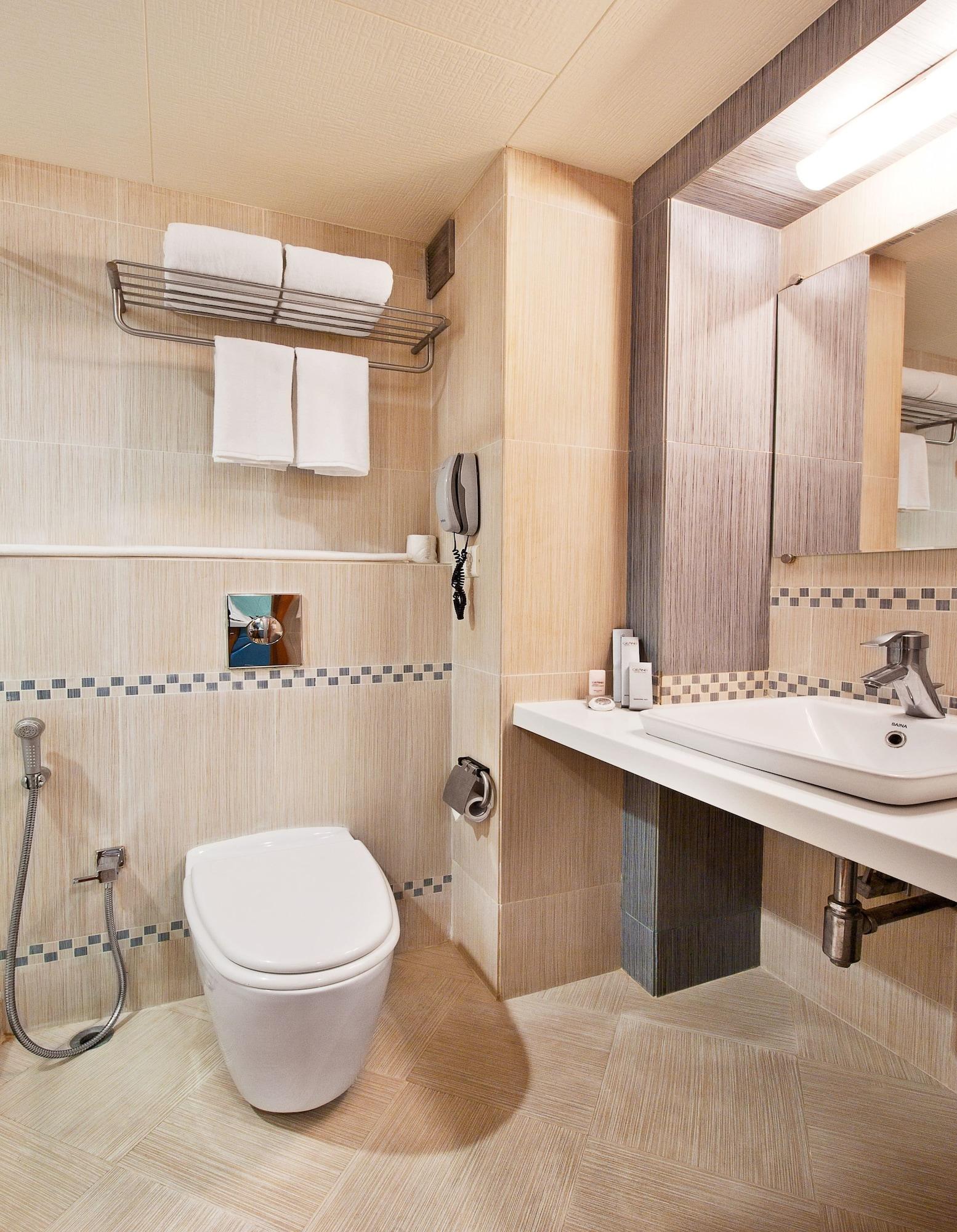 Grand Residency Hotel & Serviced Apartments Mumbai Bagian luar foto