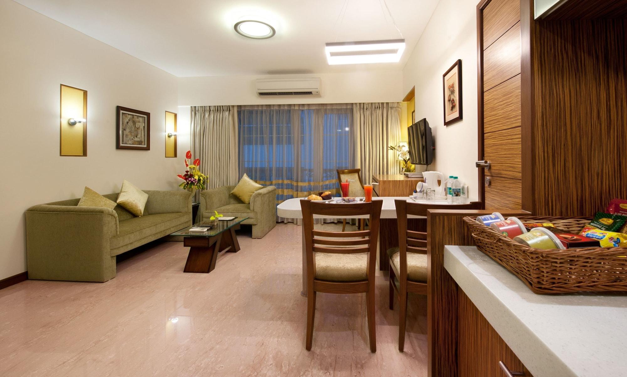 Grand Residency Hotel & Serviced Apartments Mumbai Bagian luar foto
