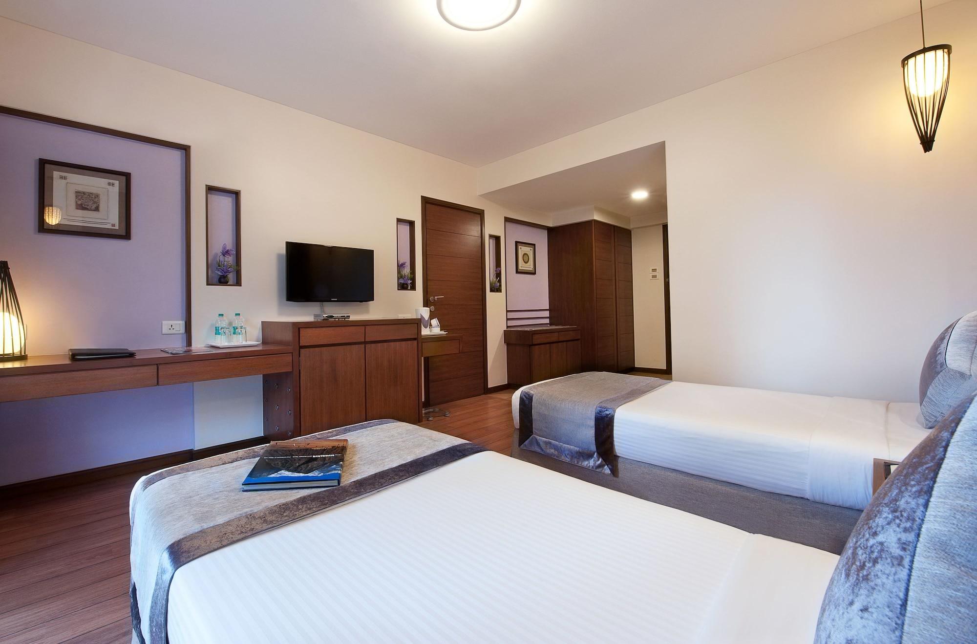 Grand Residency Hotel & Serviced Apartments Mumbai Bagian luar foto
