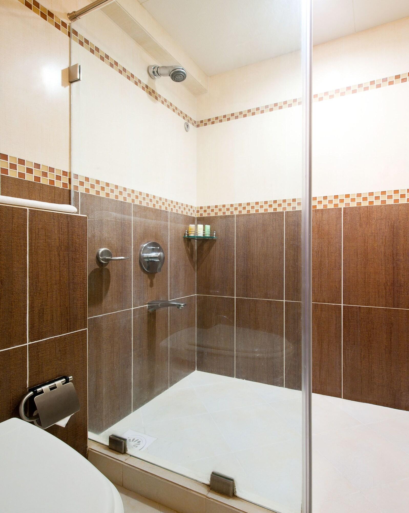 Grand Residency Hotel & Serviced Apartments Mumbai Bagian luar foto