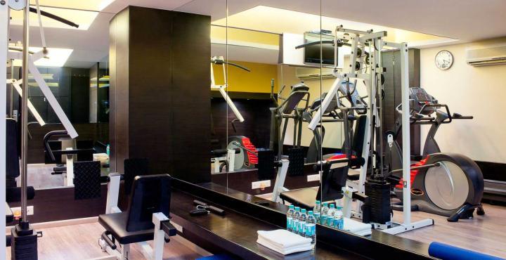 Grand Residency Hotel & Serviced Apartments Mumbai Bagian luar foto
