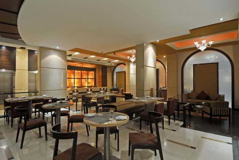 Grand Residency Hotel & Serviced Apartments Mumbai Bagian luar foto