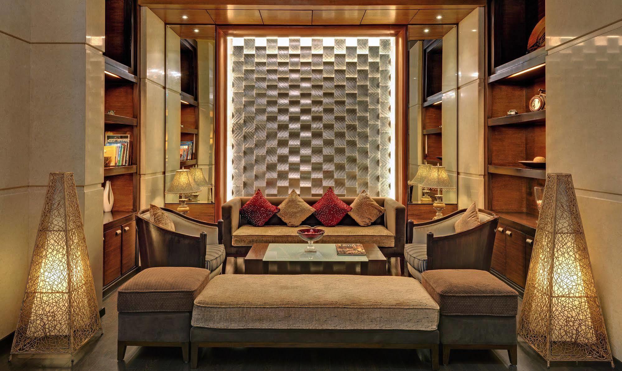 Grand Residency Hotel & Serviced Apartments Mumbai Bagian luar foto
