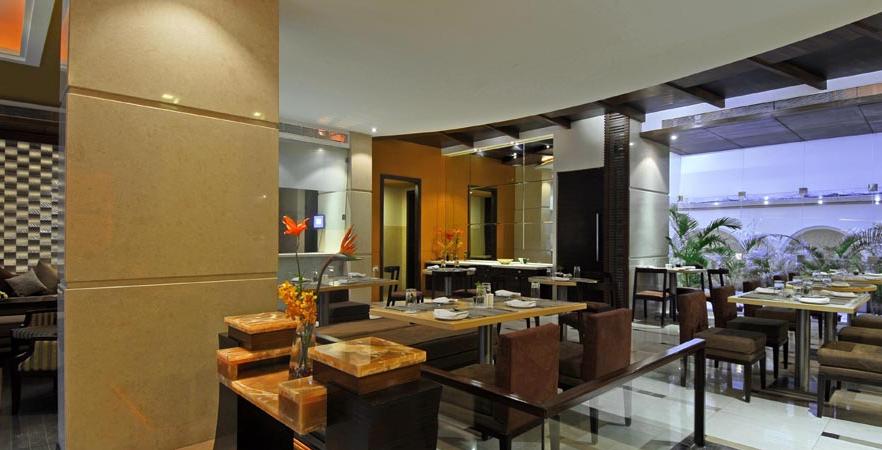 Grand Residency Hotel & Serviced Apartments Mumbai Restoran foto